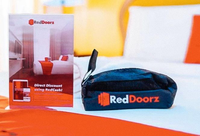 Reddoorz At Bel Air Soho Suites Makati City Exteriér fotografie
